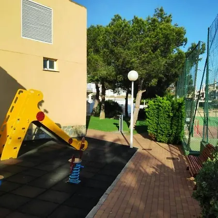 Montefaro Spacious Townhouse - & Pool